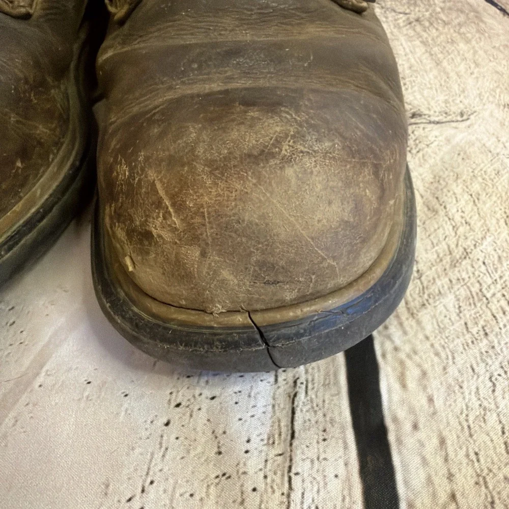 Red Wing Shoes Steel Toe Working Boots Men's Sz 10 EE 4200 Waterproof READ